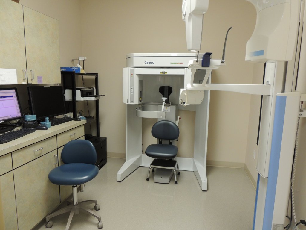 3D imaging room at Drs. Howerton, Hopkin & Kennedy