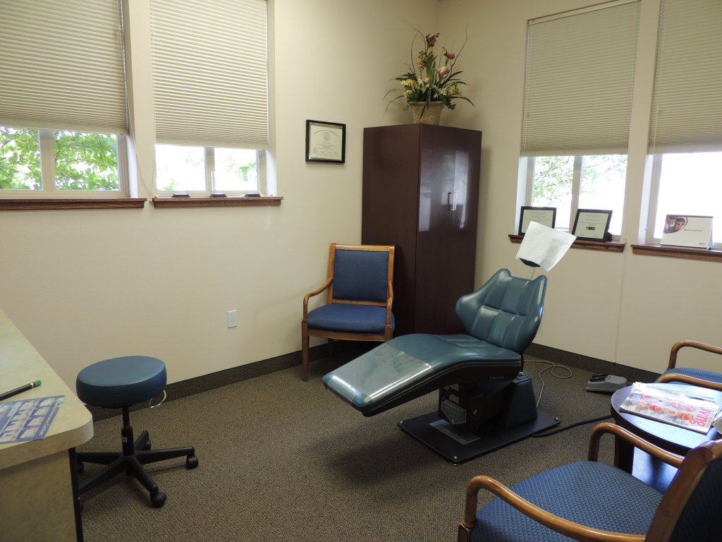 Operating Room at Drs. Howerton, Hopkin & Kennedy
